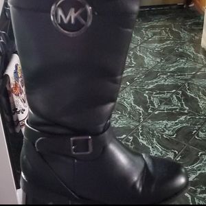 Michael kors girls boots